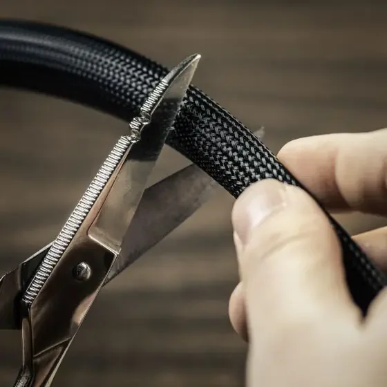 1/2″ Flexo® Clean Cut (CCP) Expandable Sleeving – Scissor-cut Braided, Black -1,000 FT Express Delivery