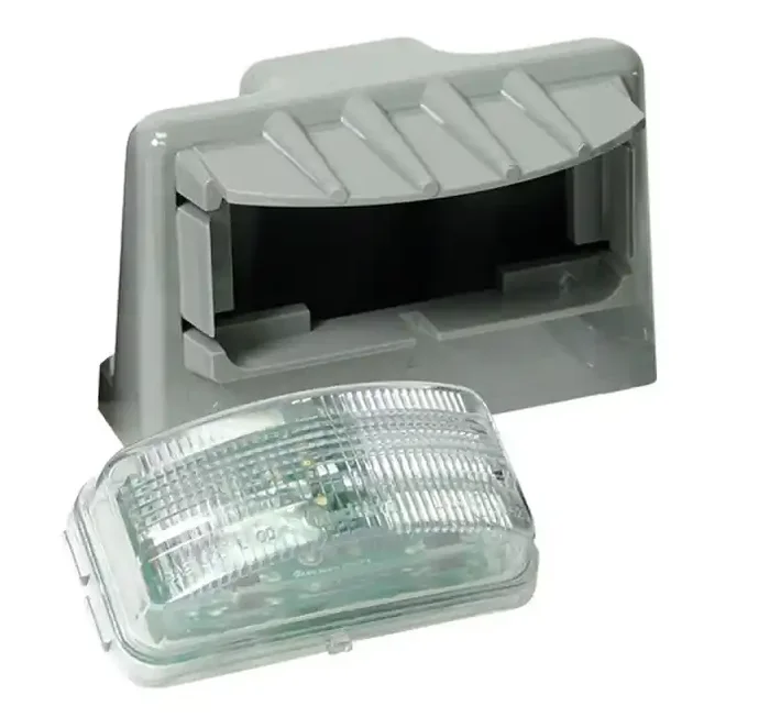 Truck-Lite 15 Series Incandescent Lamp and Gray Bracket Kit 12V – 15011 Limited Offer